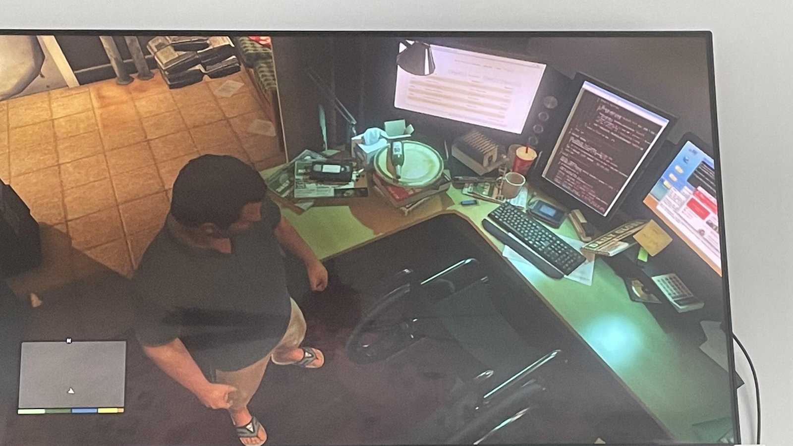 When I enter Lester’s house, he isn’t in his wheelchair and I’m softlocked