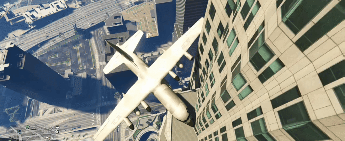 9 Years Ago I Landed the Titan on the Side of Maze Bank in GTA V – Full Stunt!