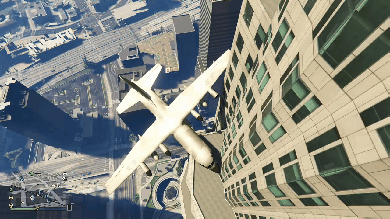 9 Years Ago I Landed the Titan on the Side of Maze Bank in GTA V – Full Stunt!